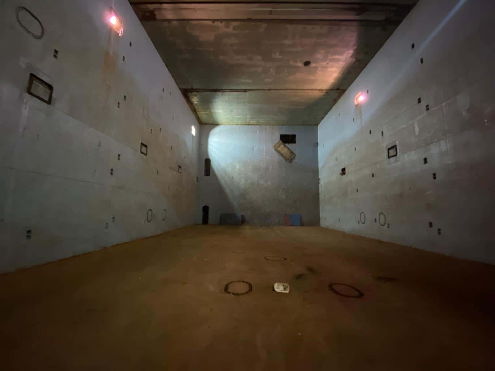 MV EBRU — cargo hold 8